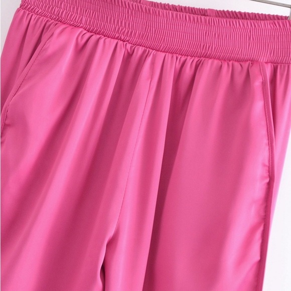 Silky fuchsia pink jogger pants - Picture 3 of 3